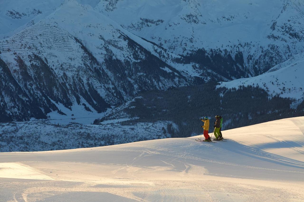 Catrina Resort Disentis Exterior photo